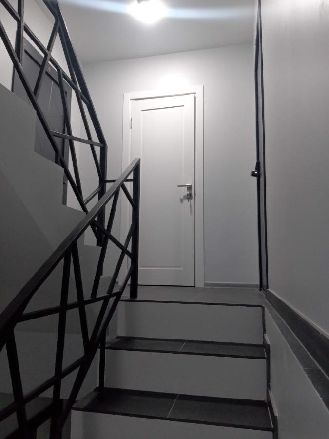 Pure Apartments Vip 5 Lviv Exterior photo